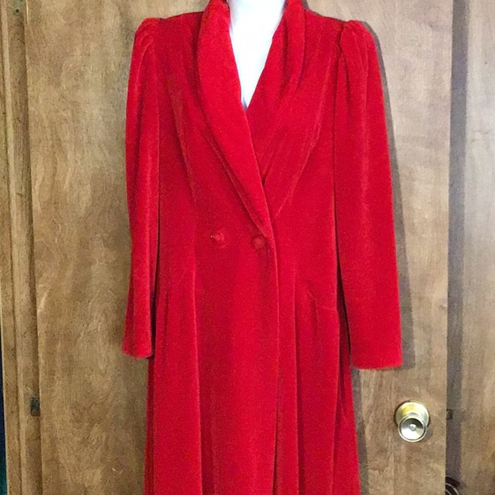 Vintage Red Robe🔥